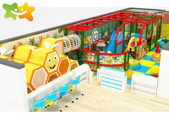 Peralatan Balita Anak-anak Bermain Indoor Menyenangkan Honeycomb Labirin Panjat Tebing Untuk TK